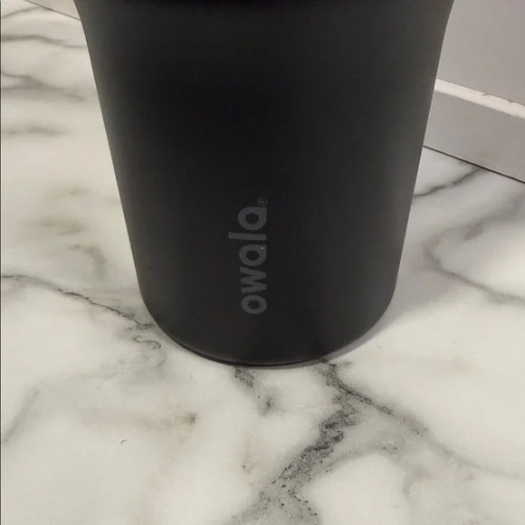 Owala Black Tumbler in very very dark- missing straw - Picture 2 of 8